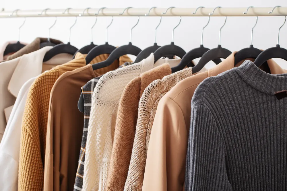 Collection vêtements saisonnière à Bayonne
